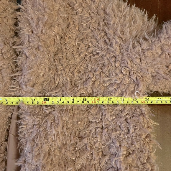 Wild Fable Faux Fur Coat in dusty-rose pink. - Picture 16 of 16